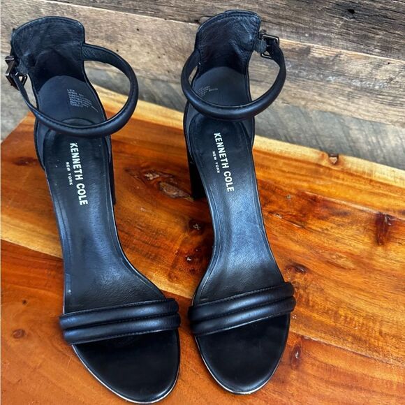 🖤 Kenneth Cole “Lex” Leather Heeled Sandals – Size 8M - Picture 3 of 9